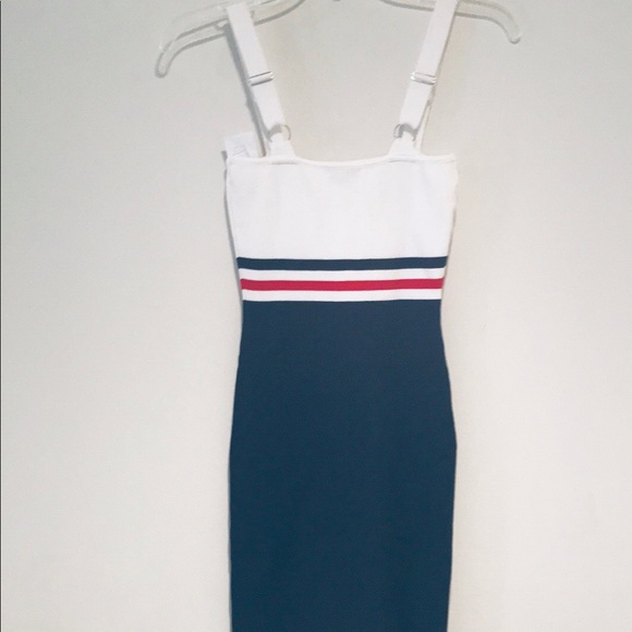 Charlotte Russe NWT Patriotic Adjustable Dress - Picture 3 of 4